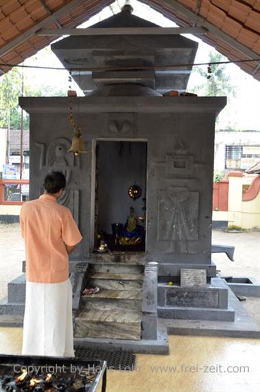 On the Route to Alleppey, Subramania Temple_DSC6263_H600